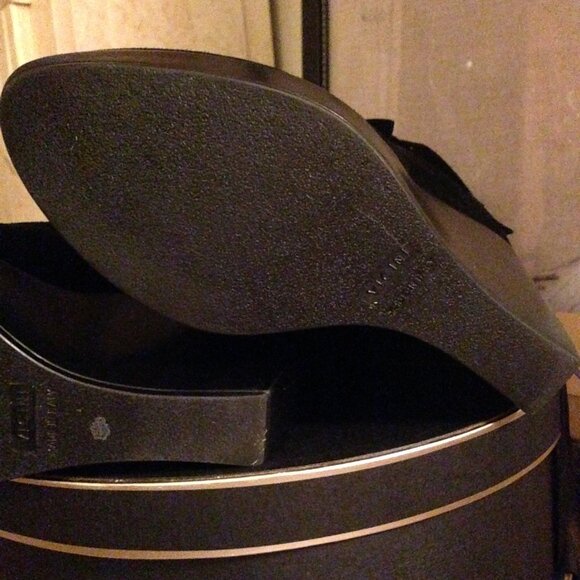 Fringed Suede Wedge Boots by Tapeet Vicini by Giuseppe Zanotti - Picture 7 of 7